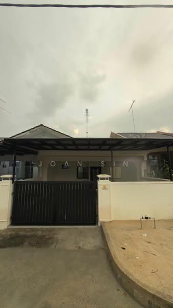 1-storey Terraced House for Sale in Taman Sri Putri (Kulai) - Joan Sin - Exterior - PropertyGuru.com.my