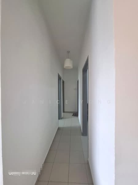 Pangsapuri untuk Disewa di Lake View Suites - Janice Yong - Corridor - PropertyGuru.com.my