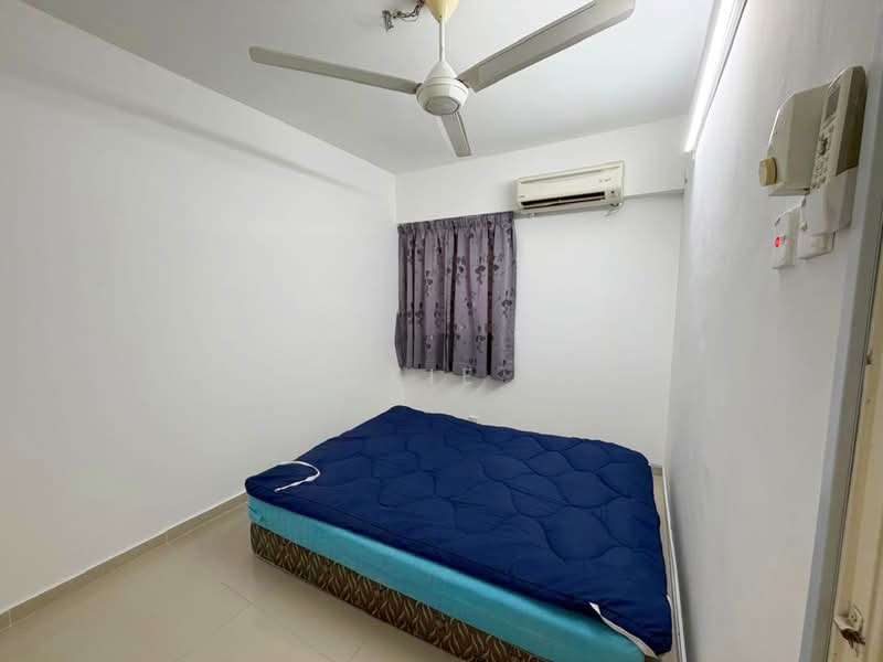 Apartment for Rent at Pangsapuri Danau Pandan 1 - Jackie Ng - Bedroom - PropertyGuru.com.my