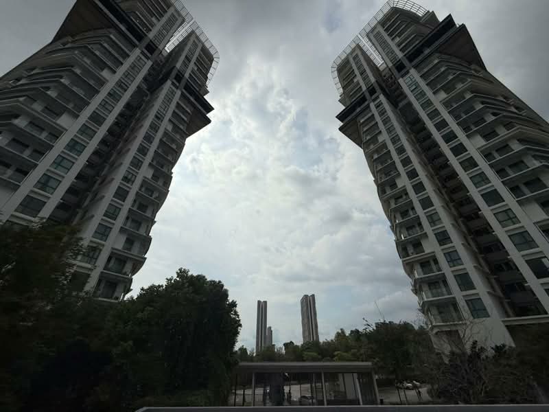 Kondominium untuk Dijual di Cristal Serin Residence - Henry Liew - Exterior - PropertyGuru.com.my