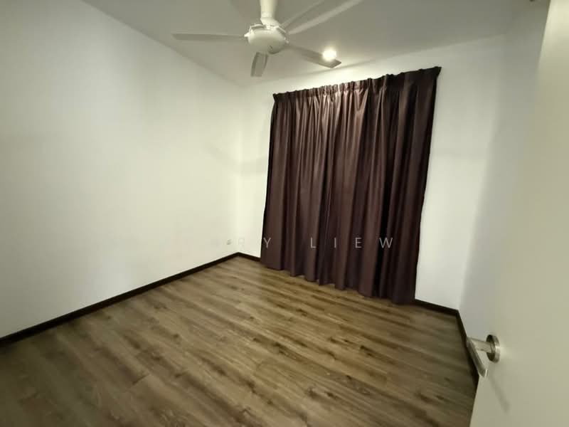 Kondominium untuk Dijual di Cristal Serin Residence - Henry Liew - Bedroom - PropertyGuru.com.my