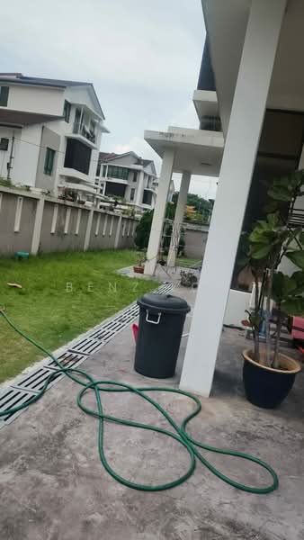 Semi-Detached House for Sale in Bandar Puteri Puchong (Puchong) - Benz Low - Exterior - PropertyGuru.com.my