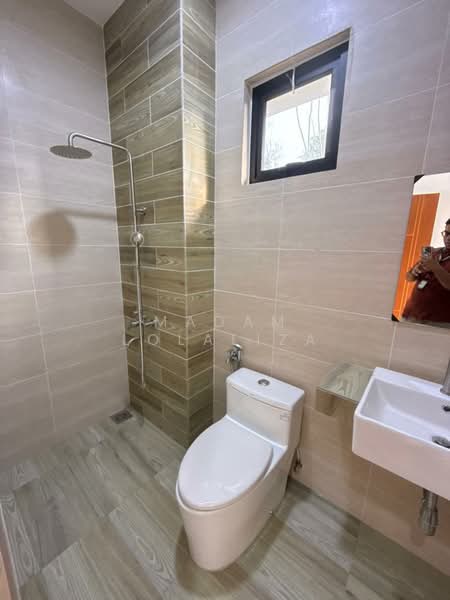 Bungalow for Sale in Seremban (Negeri Sembilan) - Madam Lolaliza - Bathroom - PropertyGuru.com.my