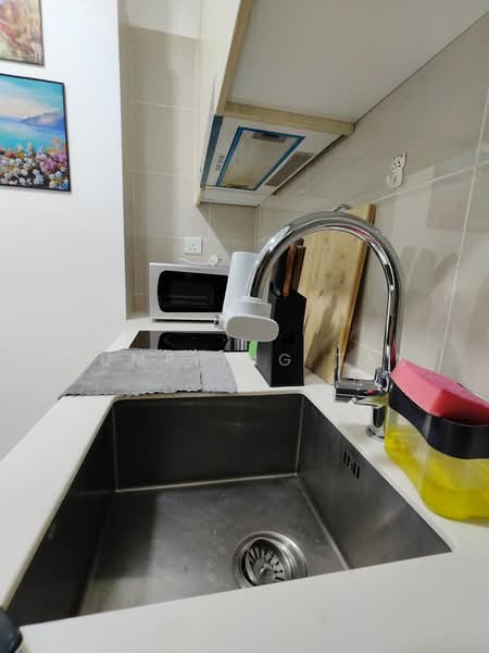 Condominium for Rent at Vivo Residential Suites - Dumpling Tan - Kitchen - PropertyGuru.com.my