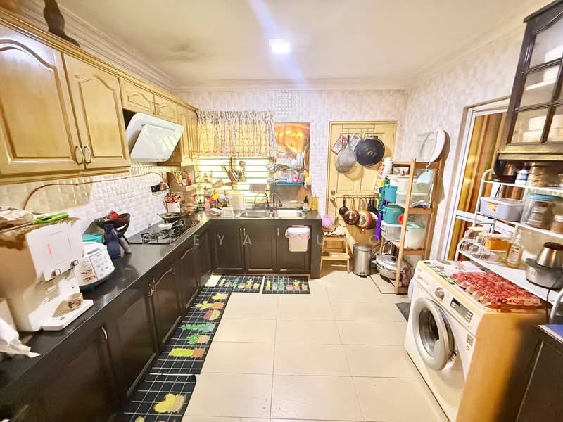 2-storey Terraced House for Sale in Taman Desaria (Petaling Jaya) - Deeya Yusof - PropertyGuru.com.my