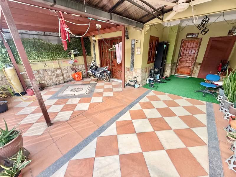 2-storey Terraced House for Sale in Taman Desaria (Petaling Jaya) - Deeya Yusof - PropertyGuru.com.my