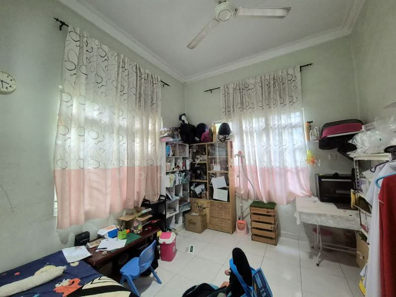 Bungalow for Sale in Kampung Melayu Sri Kundang (Rawang) - Mohd Hazlan bin Mohd Sopi - PropertyGuru.com.my