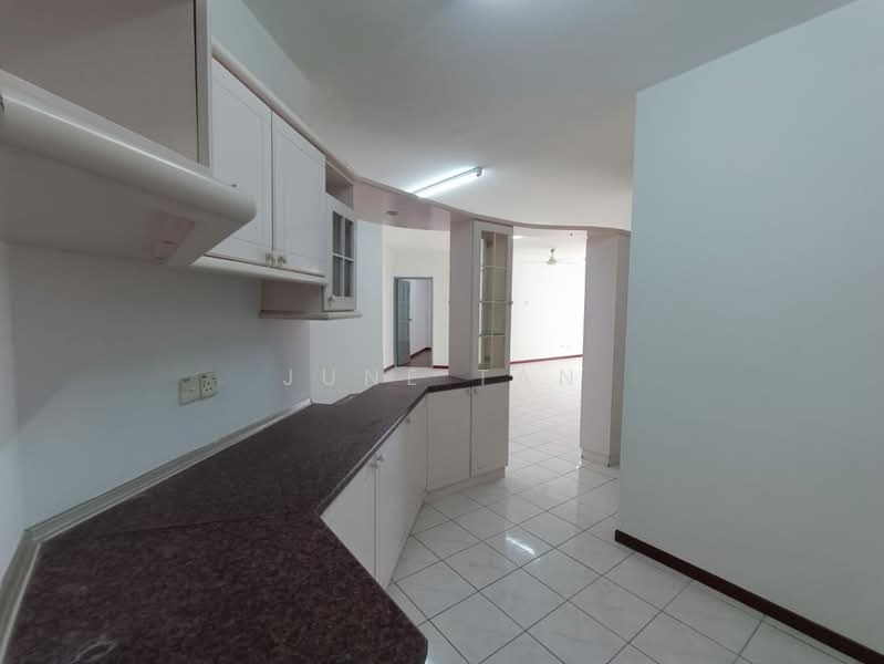 Condominium for Sale at Venice Hill - June Tan - Kitchen - PropertyGuru.com.my