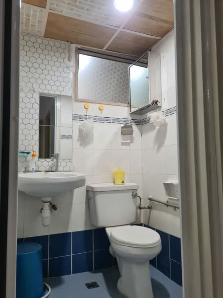 Kondominium untuk Disewa di U Garden Resort Condominium - V. Goh - Bathroom - PropertyGuru.com.my