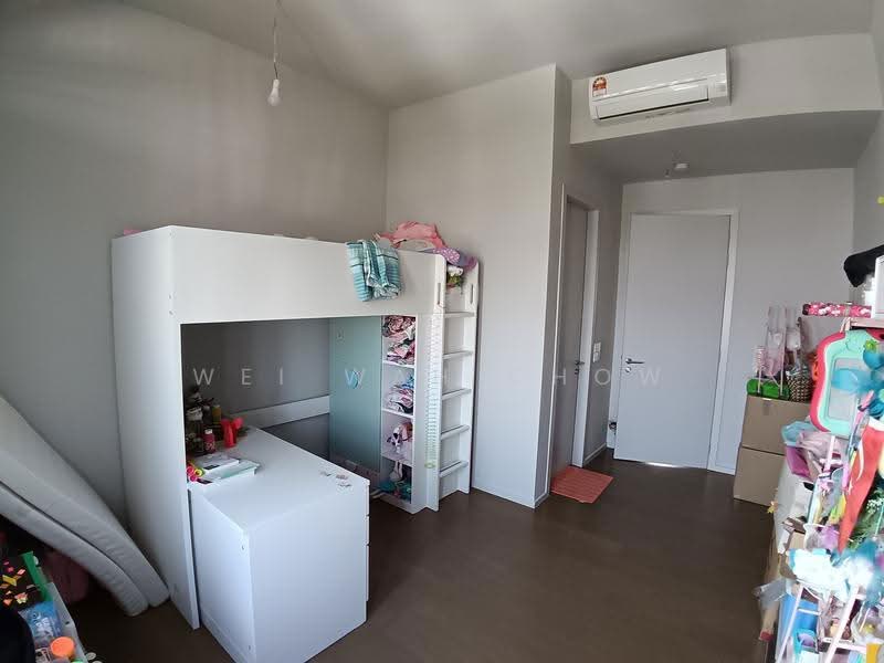 Kediaman Servis untuk Dijual di Aetas Damansara - Shermen Chow - Bedroom - PropertyGuru.com.my