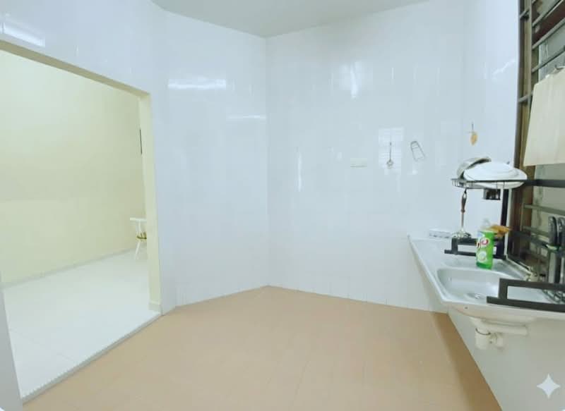 1-storey Terraced House for Sale in Taman JP Perdana (Johor Bahru) - Carson . - Kitchen - PropertyGuru.com.my