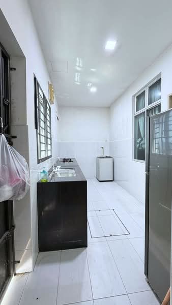 2-storey Terraced House for Sale in Nusa Sentral (Iskandar Puteri (Nusajaya)) - Karl Lim - Kitchen - PropertyGuru.com.my