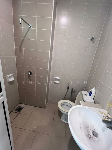 Rumah Berkembar untuk Dijual di Bandar Mahkota Cheras (Cheras) - Shanny Tan - Bathroom - PropertyGuru.com.my