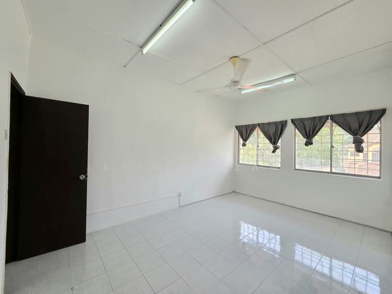 2-storey Terraced House for Sale in Taman Cheras Awana (Cheras) - Afif Azizan - PropertyGuru.com.my