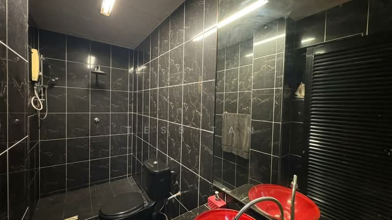 2-storey Terraced House for Sale in Bandar Sri Damansara (Selangor) - Tess Tan - Bathroom - PropertyGuru.com.my