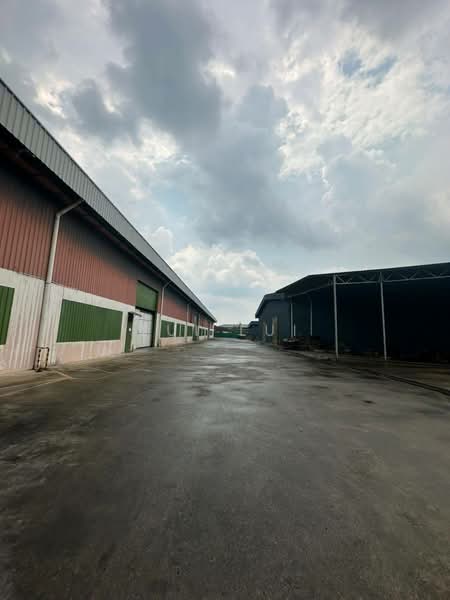 Warehouse for Rent in Kelapa Sawit (Kulai) - Lui Lui - Exterior - PropertyGuru.com.my
