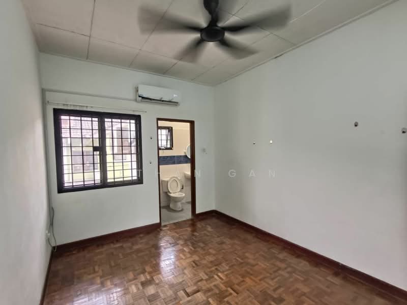 2-storey Terraced House for Sale in Bandar Baru Permas Jaya (Permas Jaya) - Ethan Gan - PropertyGuru.com.my