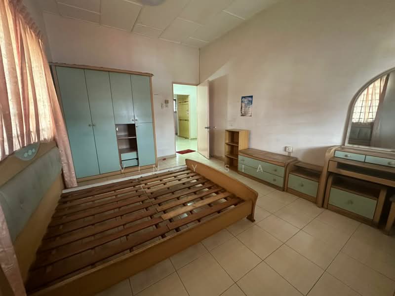 Rumah Teres 2 Tingkat untuk Dijual di Taman Maju Jaya (Johor Bahru) - Vincy Sia - Bedroom - PropertyGuru.com.my