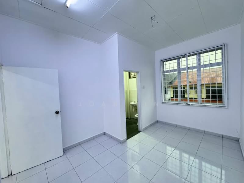 2-storey Terraced House for Sale in Taman Puteri Wangsa (Ulu Tiram) - Joan Sin - Interior - PropertyGuru.com.my