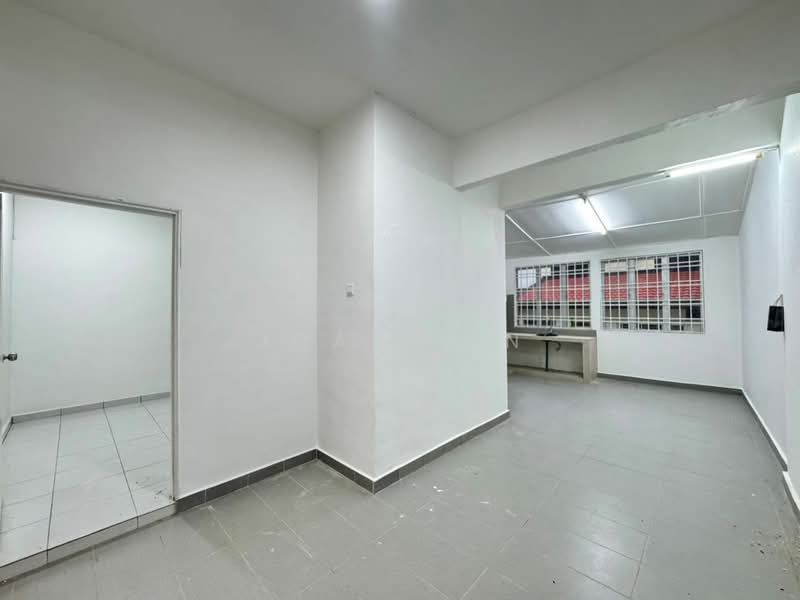 2-storey Terraced House for Sale in Taman Puteri Wangsa (Ulu Tiram) - Joan Sin - Interior - PropertyGuru.com.my