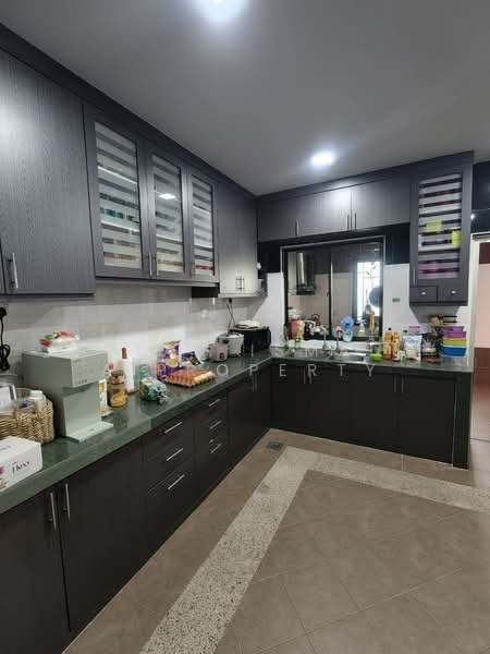Semi-Detached House for Sale in Taman Setia Indah (Tebrau) - Azlan Ismail aiproperty - Kitchen - PropertyGuru.com.my