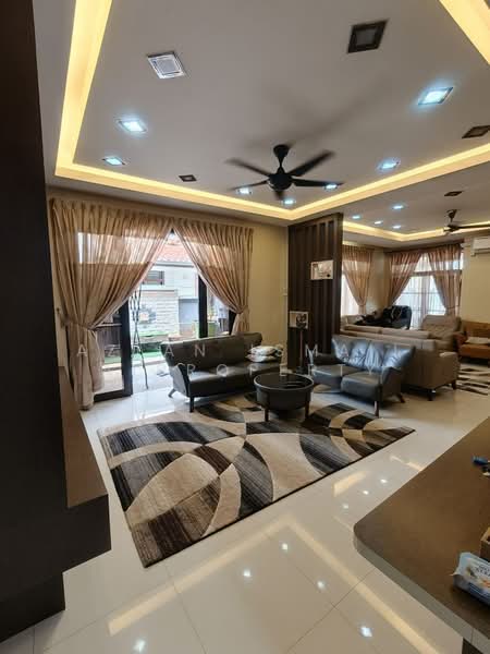 Semi-Detached House for Sale in Taman Setia Indah (Tebrau) - Azlan Ismail aiproperty - Living Room - PropertyGuru.com.my