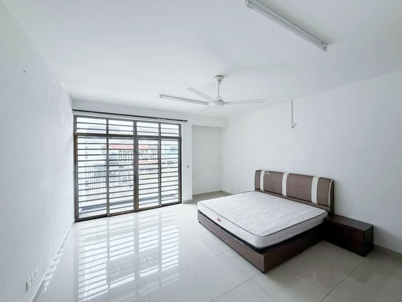 Rumah Teres 2 Tingkat untuk Dijual di Taman Damansara Aliff (Tampoi) - Sufi Norman - Bedroom - PropertyGuru.com.my