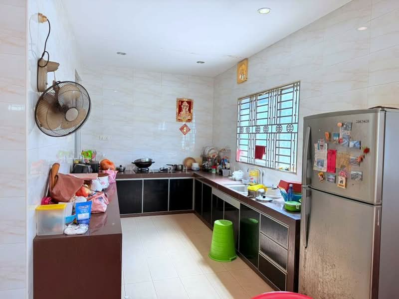 Semi-Detached House for Sale in Nusa Duta (Iskandar Puteri (Nusajaya)) - Karl Lim - Kitchen - PropertyGuru.com.my