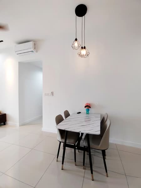 Kondominium untuk Disewa di Skyline KL - Cris Liu - Dining Room - PropertyGuru.com.my