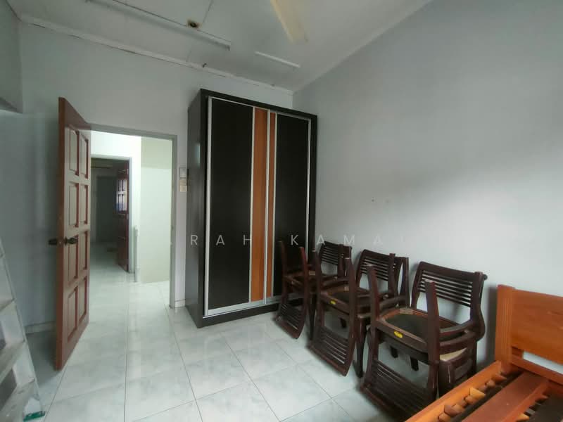 Rumah Teres 2 Tingkat untuk Dijual di Taman Bukit Idaman (Selayang) - Farah Kamal - PropertyGuru.com.my