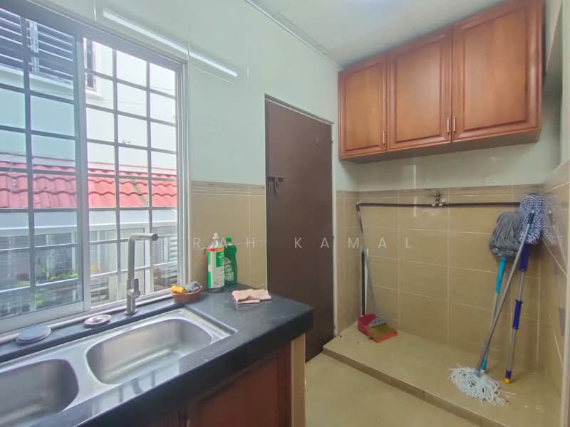 Rumah Teres 2 Tingkat untuk Dijual di Taman Bukit Idaman (Selayang) - Farah Kamal - PropertyGuru.com.my