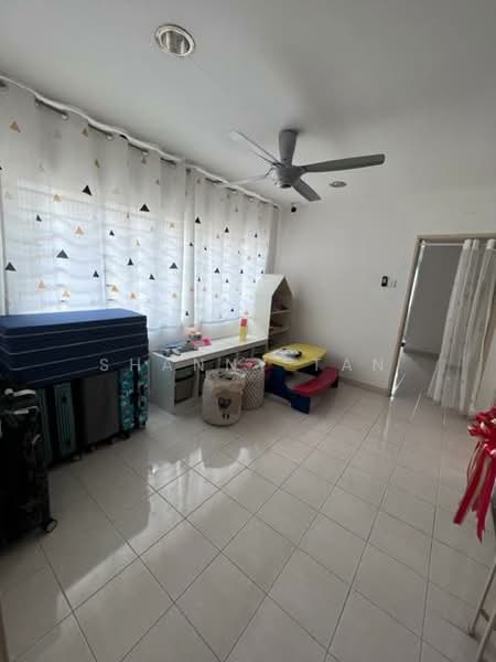 2.5-storey Terraced House for Sale in Bandar Mahkota Cheras (Cheras) - Shanny Tan - Living Room - PropertyGuru.com.my
