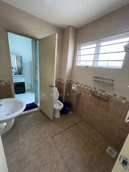 2.5-storey Terraced House for Sale in Bandar Mahkota Cheras (Cheras) - Shanny Tan - Bathroom - PropertyGuru.com.my