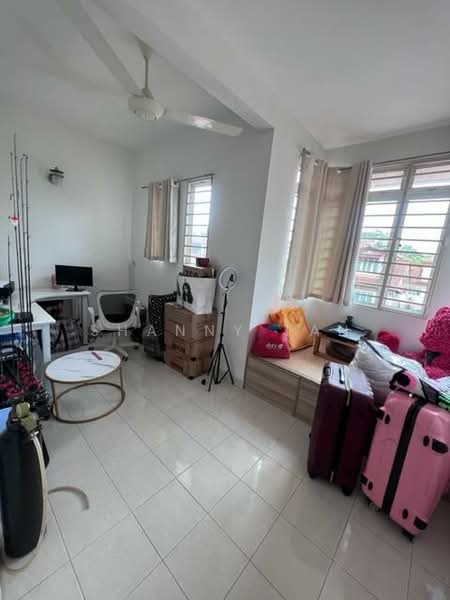 2.5-storey Terraced House for Sale in Bandar Mahkota Cheras (Cheras) - Shanny Tan - Living Room - PropertyGuru.com.my