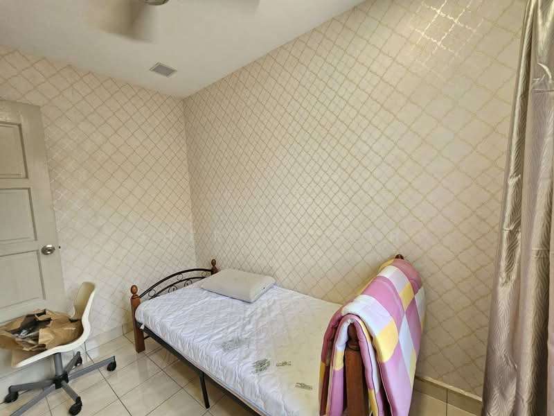 2-storey Terraced House for Sale in Taman Lestari Putra (Seri Kembangan) - Sherene Goh - Bedroom - PropertyGuru.com.my