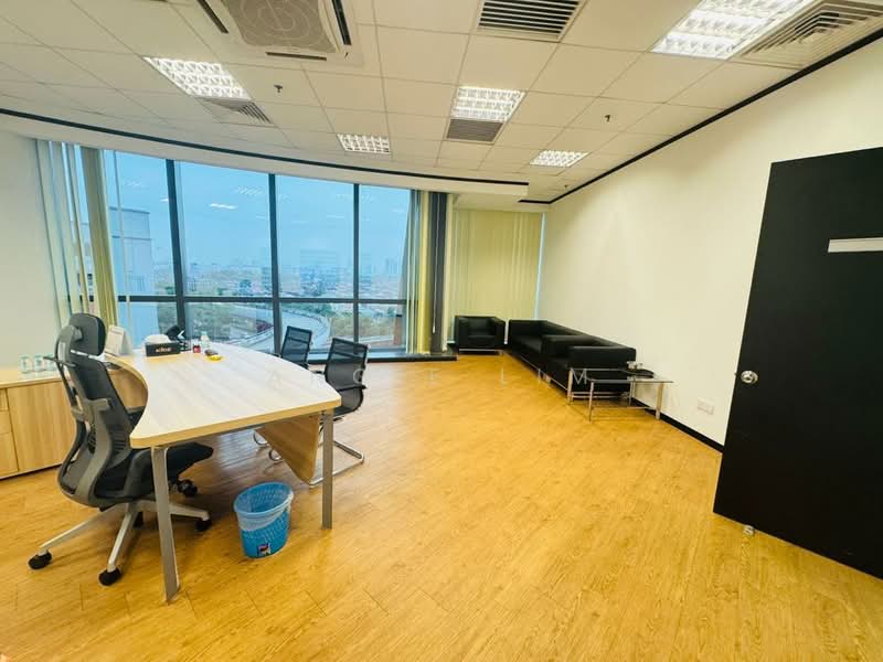 Office for Rent in Bandar Sunway (Sunway) - Angie Lim - Interior - PropertyGuru.com.my