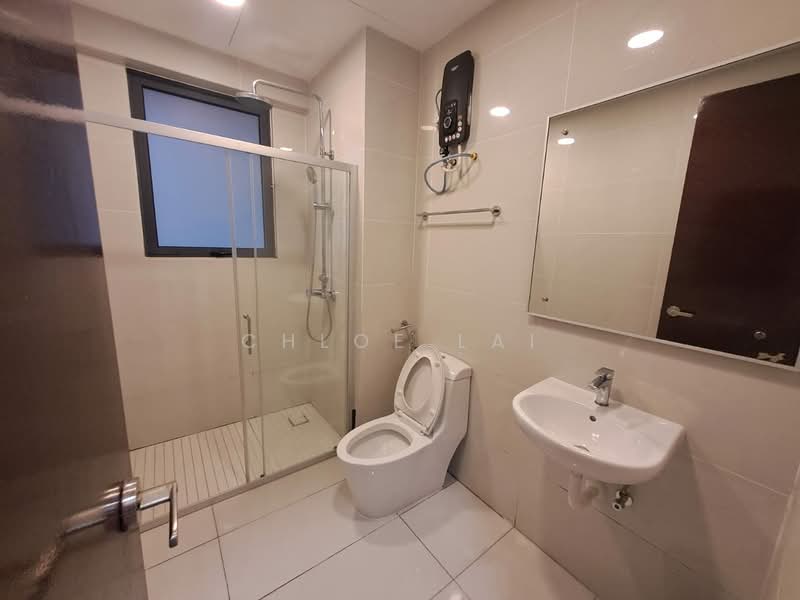 Condominium for Rent at Amberside @ Country Garden Danga Bay - Chloe Lai - Bathroom - PropertyGuru.com.my