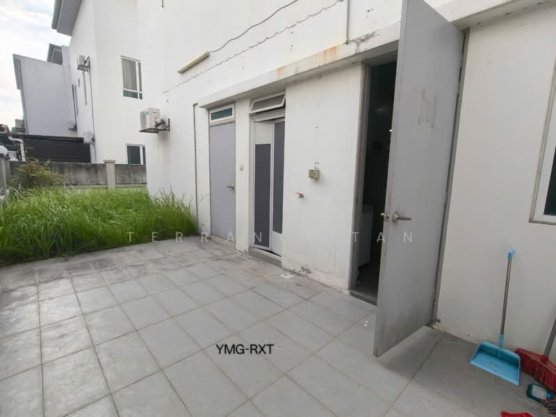 Semi-Detached House for Rent in Klang (Selangor) - Terrance Tan - Exterior - PropertyGuru.com.my