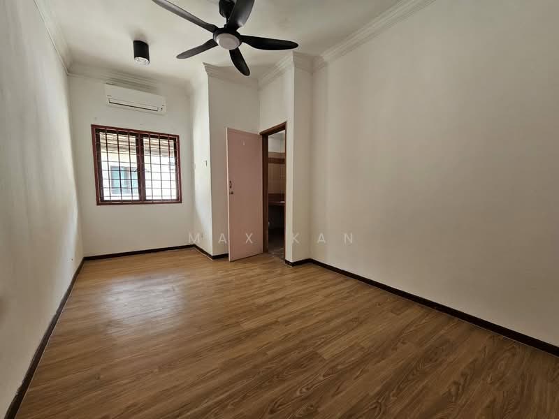 Rumah Teres 2 Tingkat untuk Dijual di Taman Mount Austin (Tebrau) - Max Kan - Interior - PropertyGuru.com.my