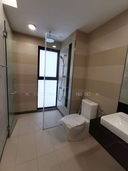 Kondominium untuk Dijual di Westside Three - Nicole Goh - Bathroom - PropertyGuru.com.my