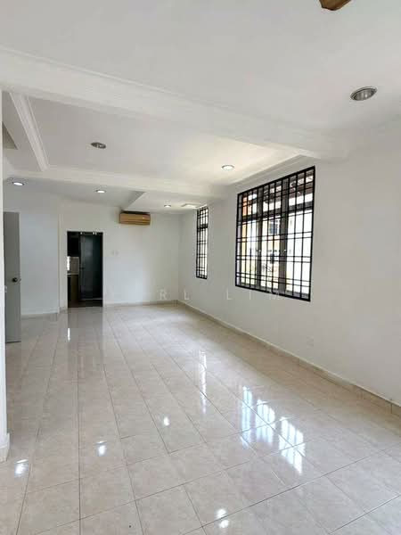 Kondominium untuk Dijual di Nusavilla - Karl Lim - Living Room - PropertyGuru.com.my