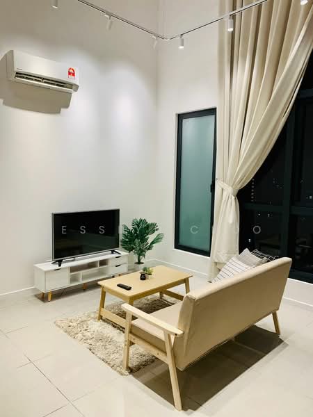 Servis Apartment untuk Disewa di Residential Suites @ HighPark - Jesslyn Choo - Living Room - PropertyGuru.com.my