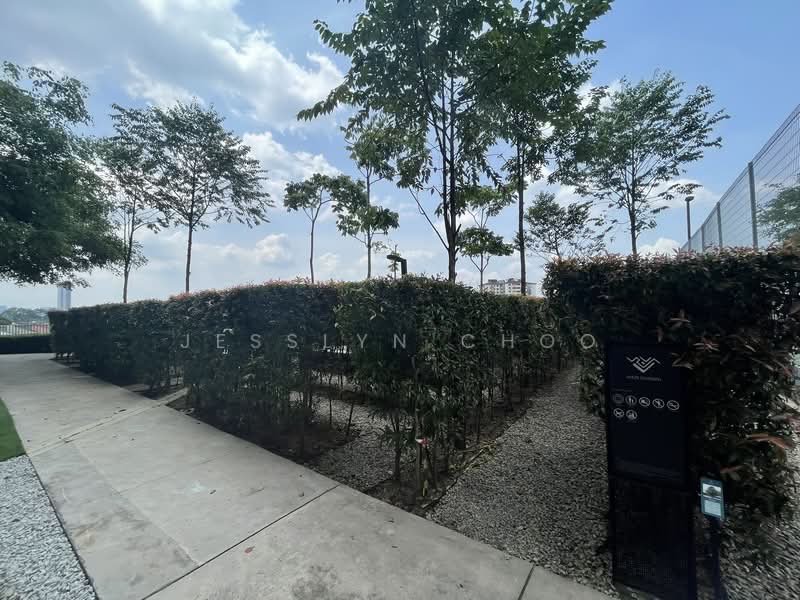 Servis Apartment untuk Disewa di Residential Suites @ HighPark - Jesslyn Choo - Garden - PropertyGuru.com.my