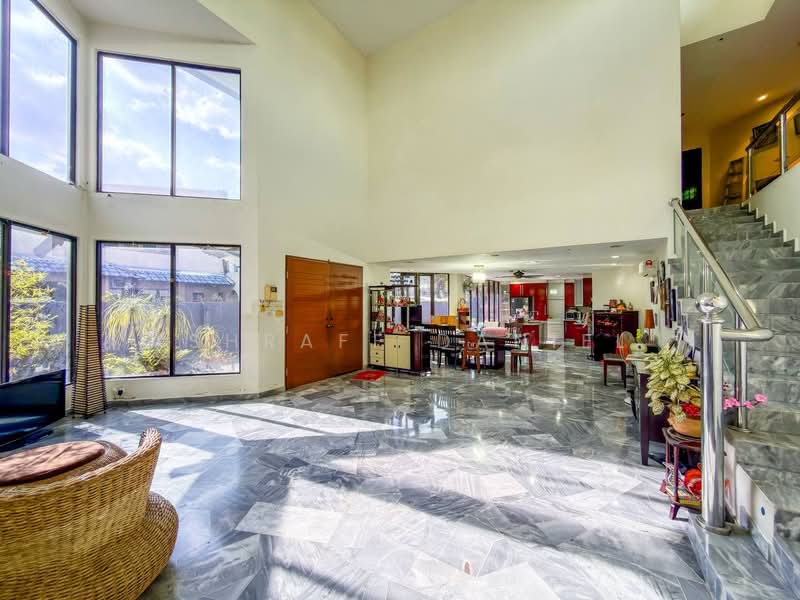 Bungalow for Sale in Seksyen 18 (Petaling Jaya) - Ashraff Daniel - Living Room - PropertyGuru.com.my