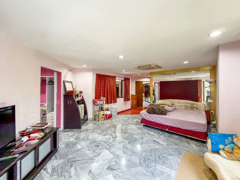 Bungalow for Sale in Seksyen 18 (Petaling Jaya) - Ashraff Daniel - Bedroom - PropertyGuru.com.my