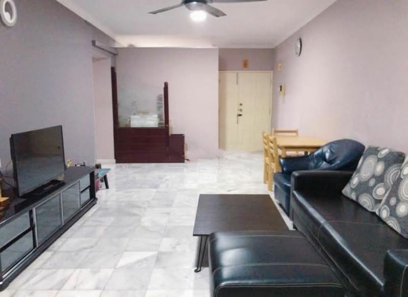 Kondominium untuk Dijual di Endah Regal Condominium - Wesley Fu - Living Room - PropertyGuru.com.my