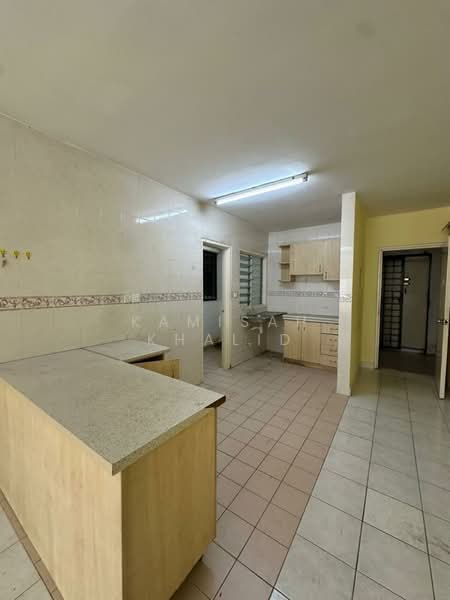 Apartment for Rent at Flora Damansara Apartment - Kamisah Khalid - Kitchen - PropertyGuru.com.my