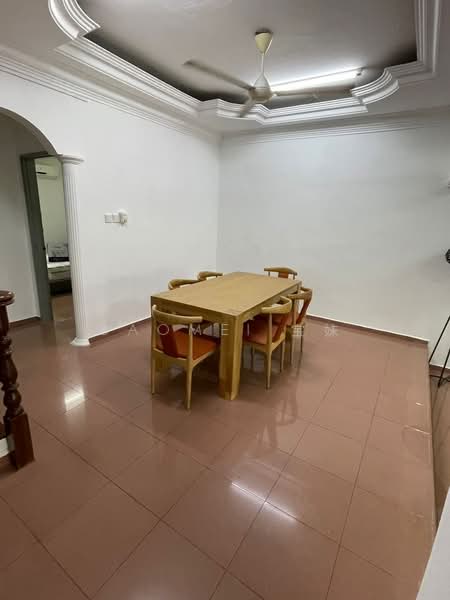 2-storey Terraced House for Rent in Perling (Johor) - baomei 宝妹 - Dining Room - PropertyGuru.com.my
