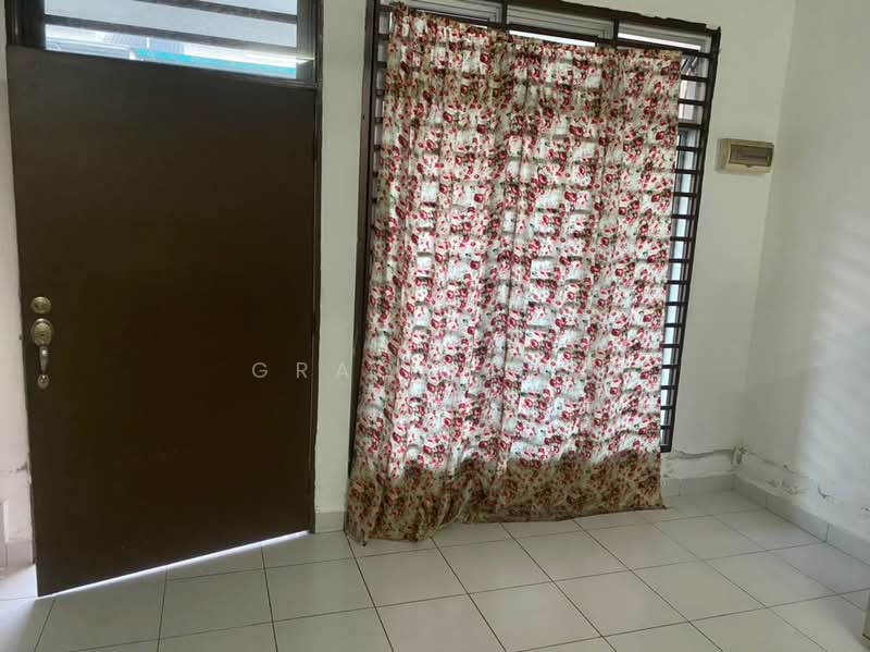 2-storey Terraced House for Sale in Taman Scientex Senai (Senai) - Grace Low - Entrance - PropertyGuru.com.my