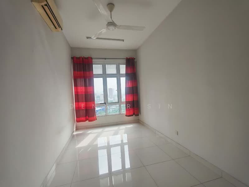 Condominium for Rent at Sri Putramas III / Royal Regent - Denver Sin - View - PropertyGuru.com.my